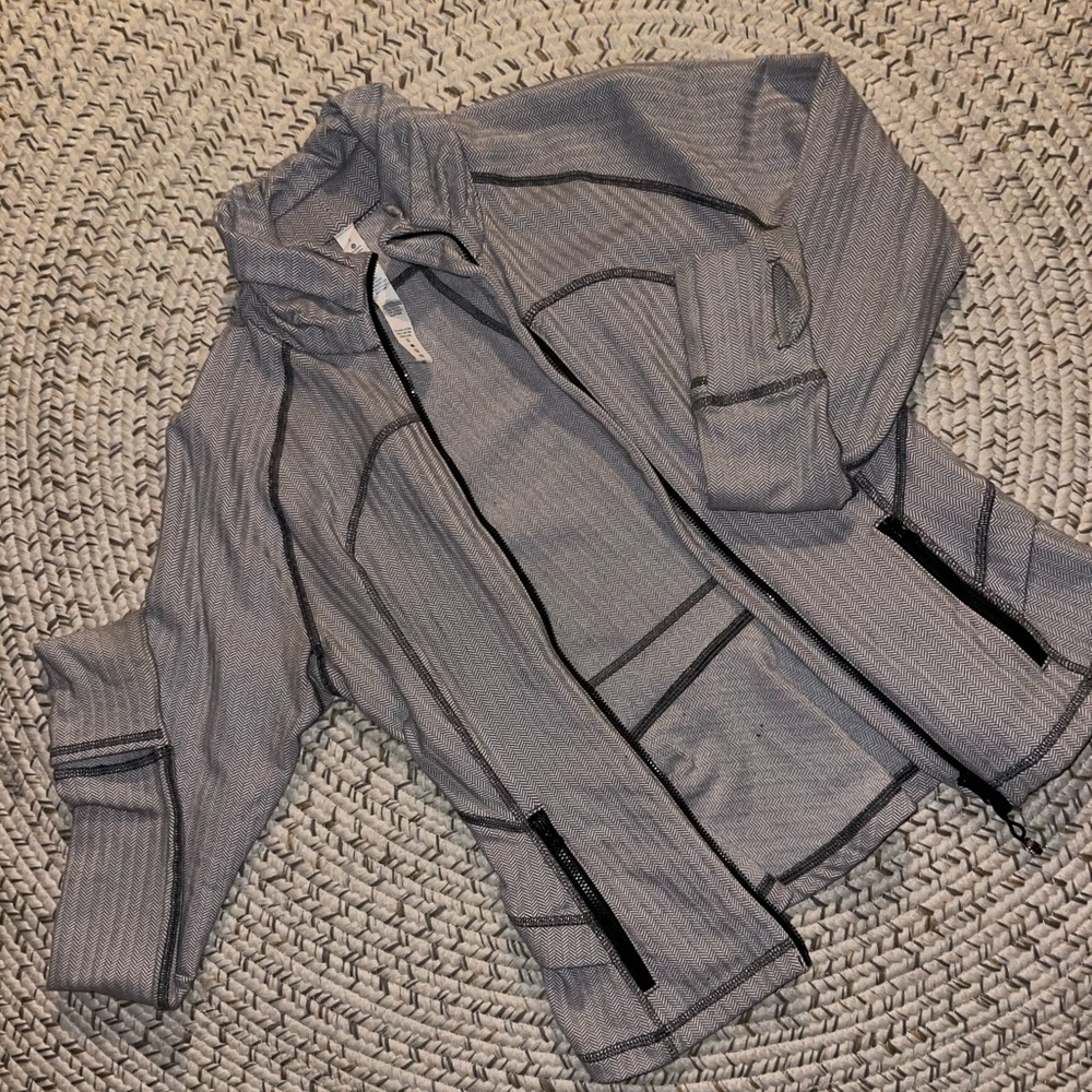 COPY - COPY - Lululemon grey zip-up, women’s size 6